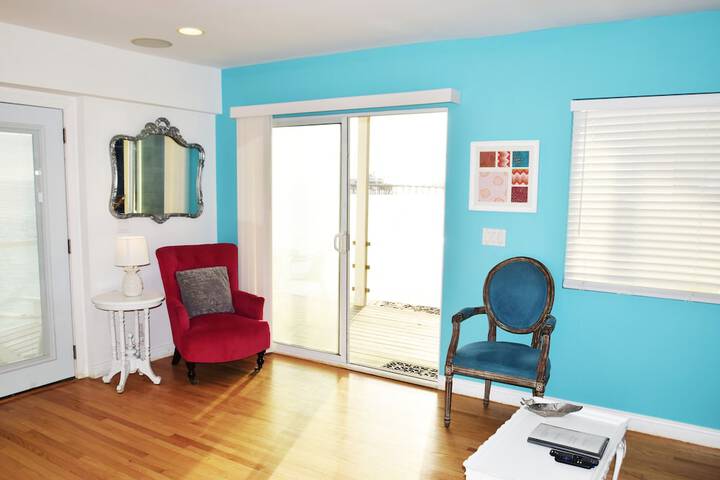 Malibu Beach Paradise Apartments