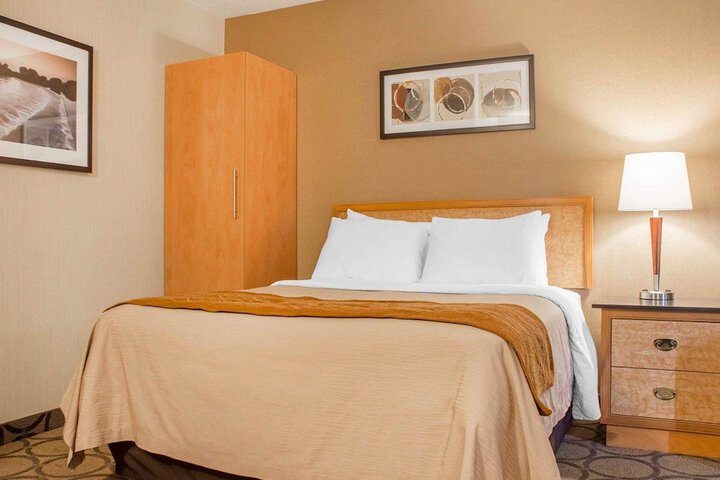 Comfort Inn Brantford