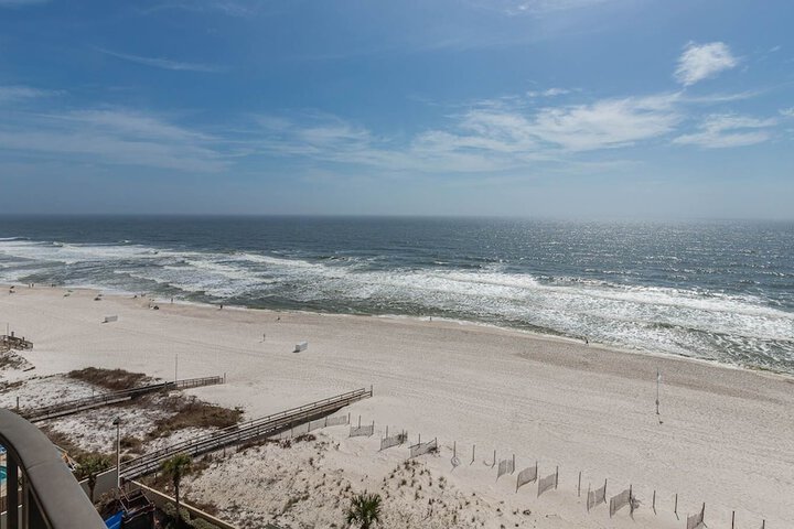 Beach 33 of 44