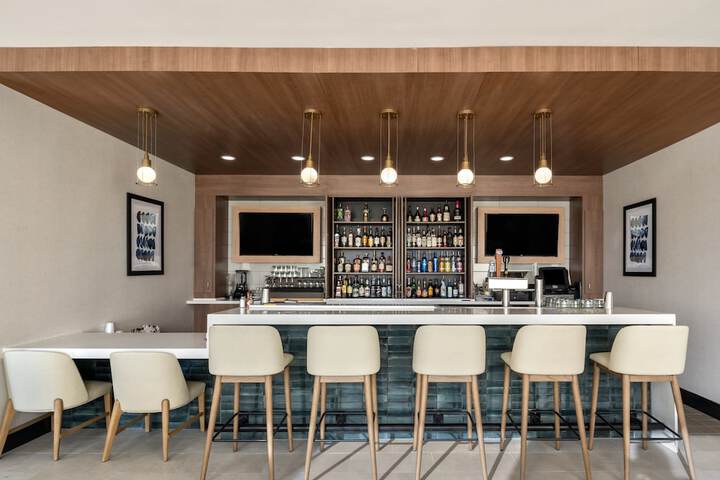 Holiday Inn Ontario by IHG