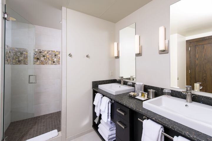 Tetherow Resort