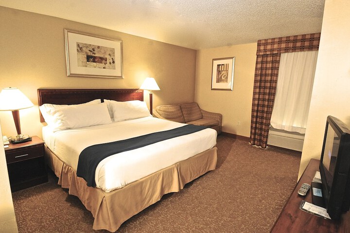 Room 10 of 57