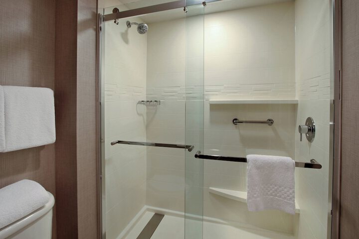 Room 21 of 36