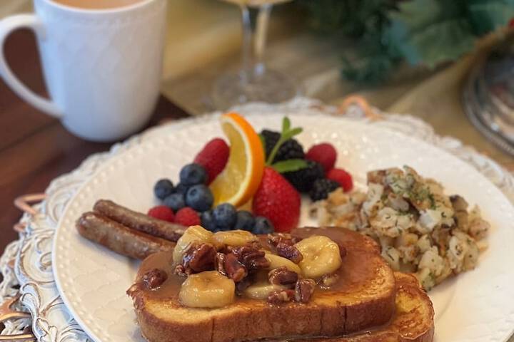 Benefield House Bed & Breakfast