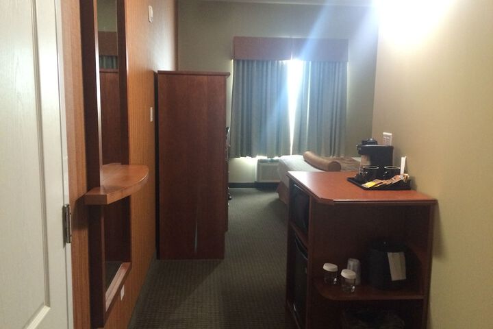Room 10 of 54