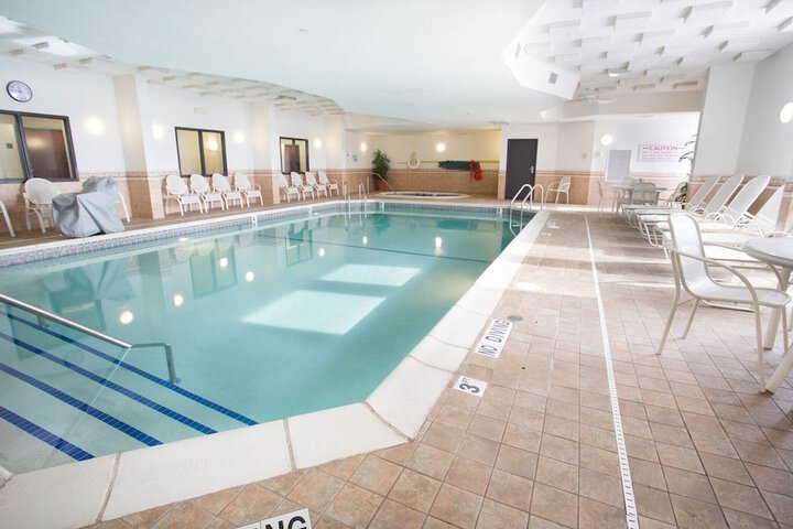 Pool 9 of 33