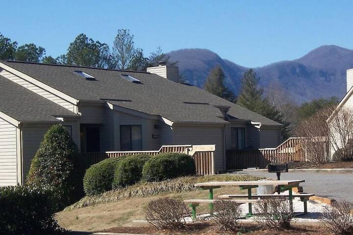 Fairways of the Mountains