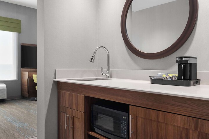 Hampton Inn by Hilton Kingston