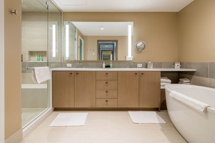 Room 40 of 105