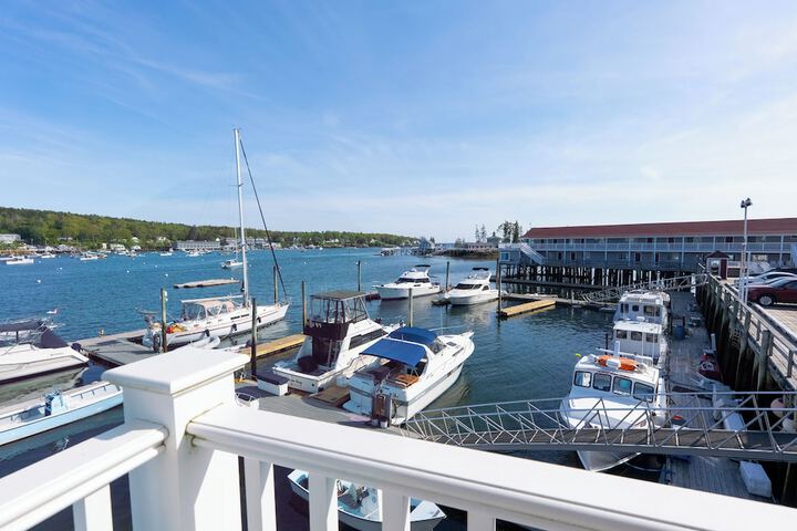 Tugboat Inn