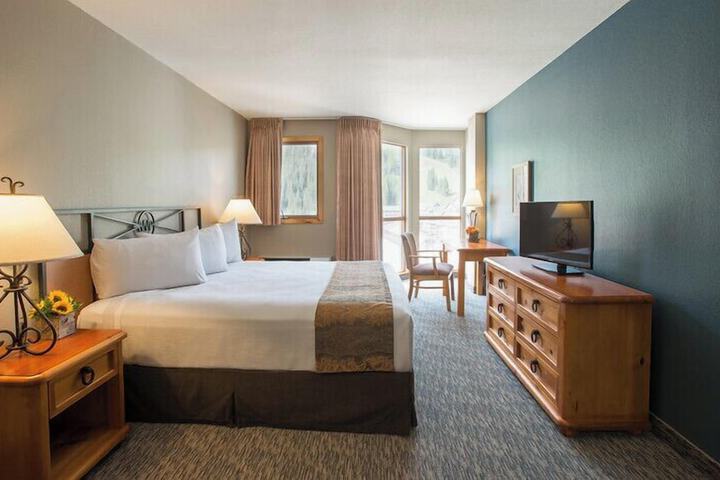 Winter Park Mountain Lodge