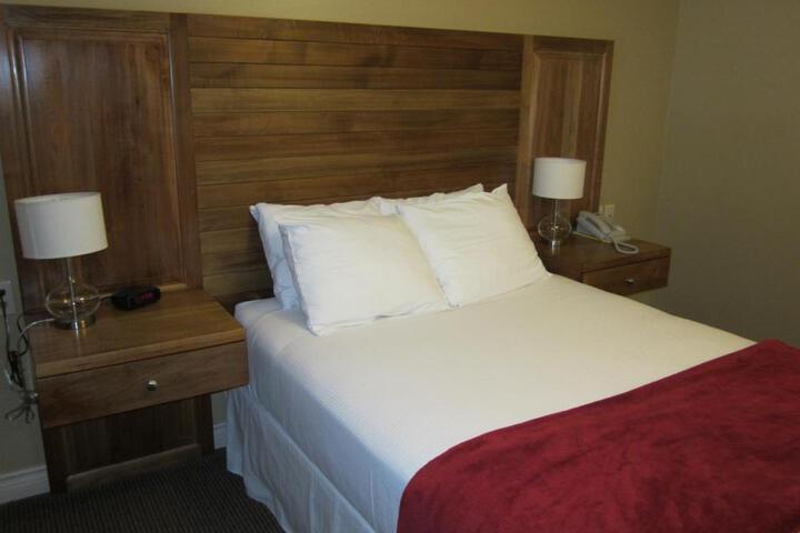 Reynolds Hotel