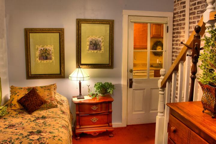 Room 76 of 107