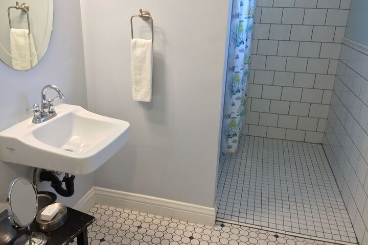Beach Bungalow Inn and Suites