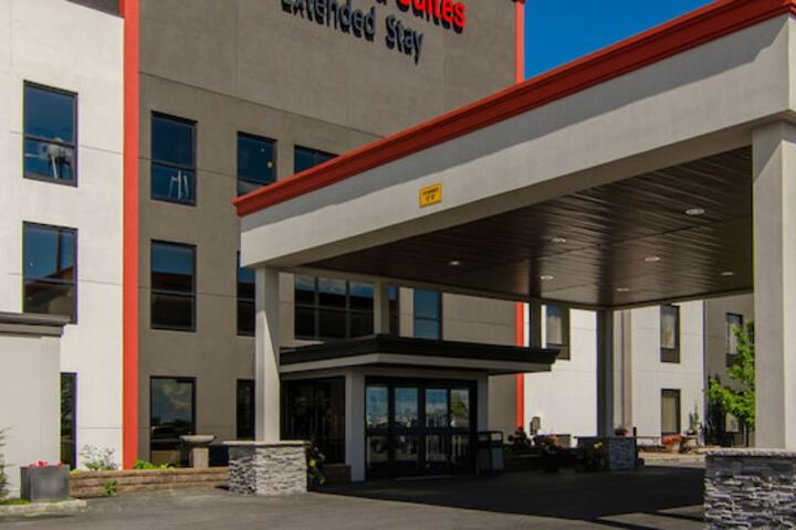 Holiday Inn & Suites Syracuse Airport - Liverpool by IHG