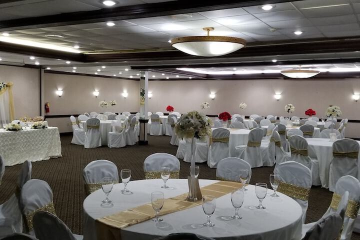 Ballroom/Hall 47 of 58