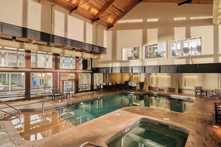 Pool 15 of 76