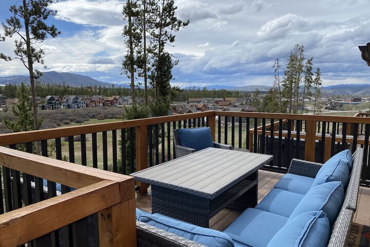 Cozens Pointe E 102 2 Bedroom Condo by RedAwning