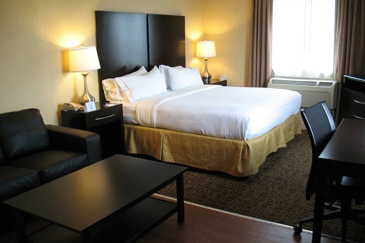 Room 49 of 60