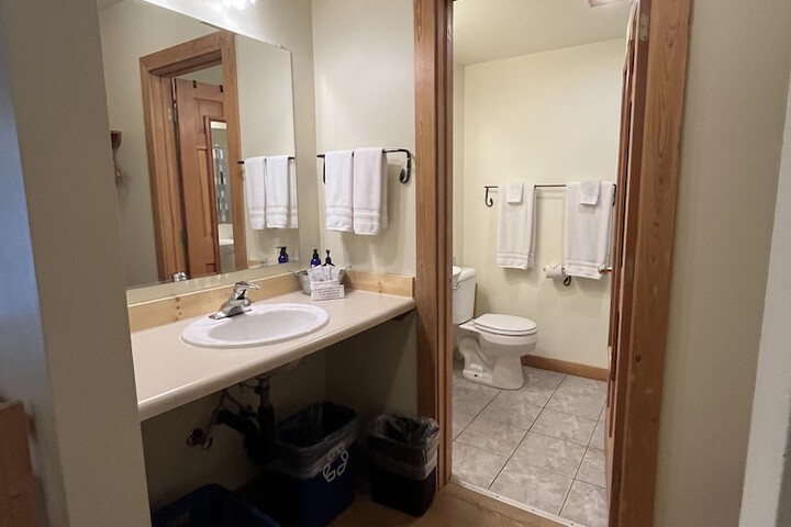 Room 69 of 210