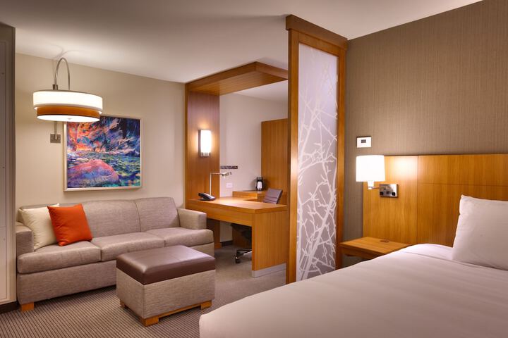 Room 13 of 42