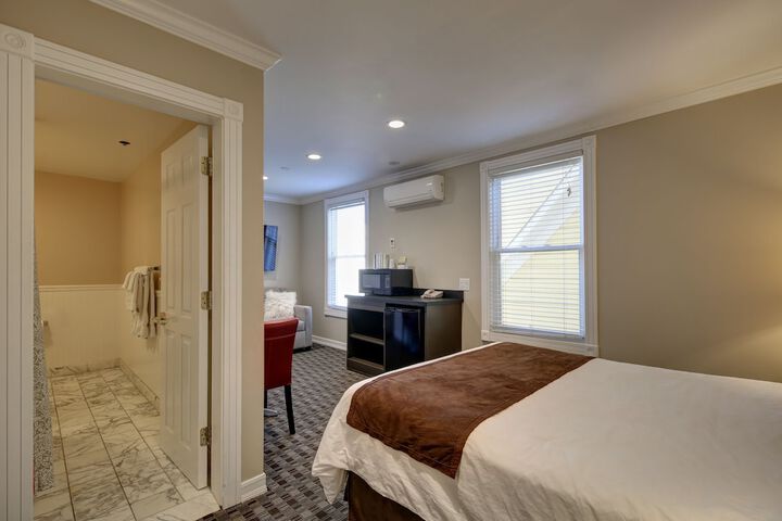 Room 37 of 45