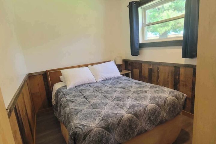 Room 109 of 147