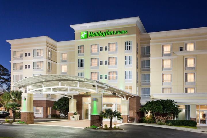 Hotel 10 of 40