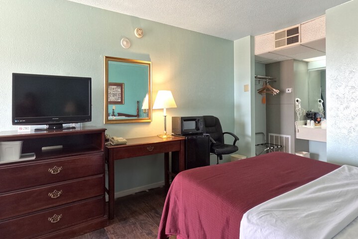 Room 18 of 21