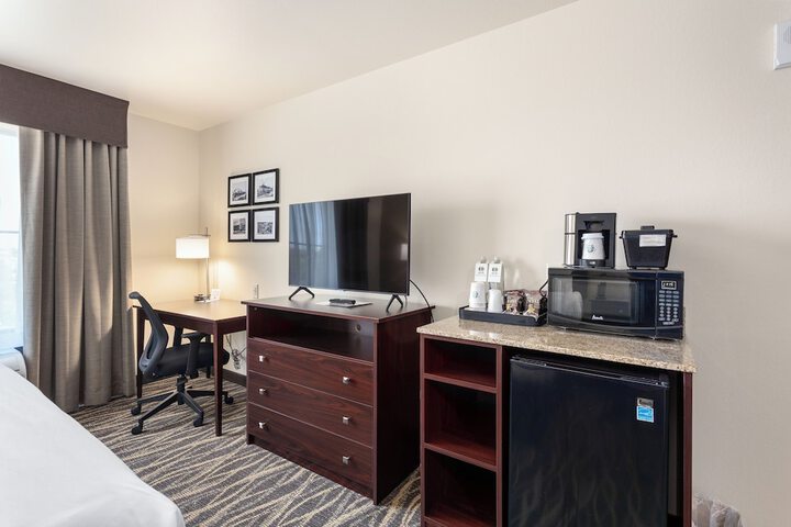 Room 11 of 78