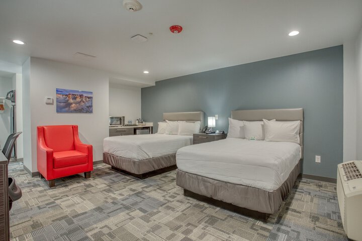 Room 22 of 38