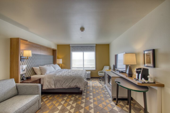 Room 36 of 57