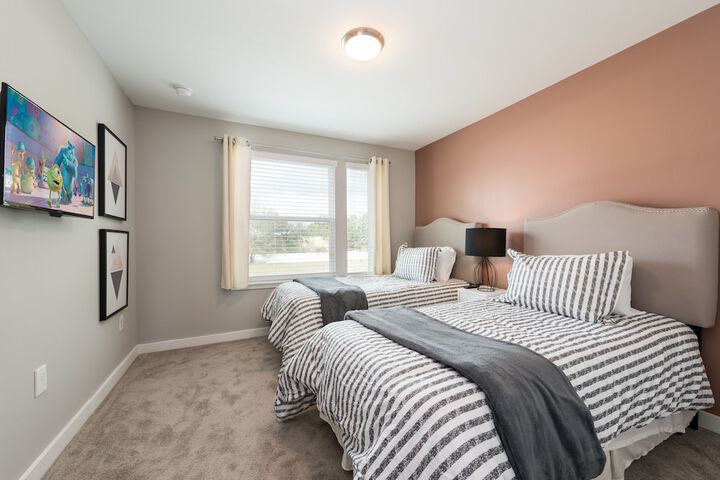 Room 9 of 22
