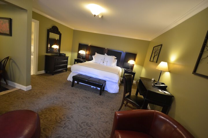 Room 15 of 43
