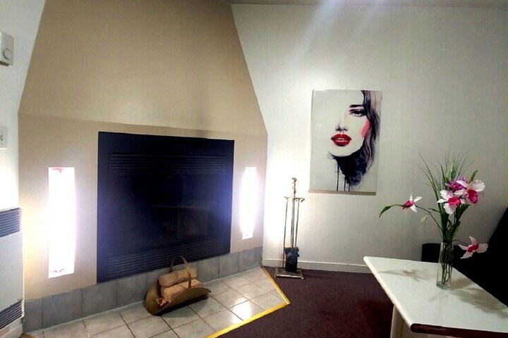 Room 22 of 38