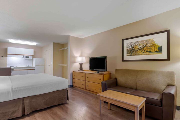 Room 21 of 24
