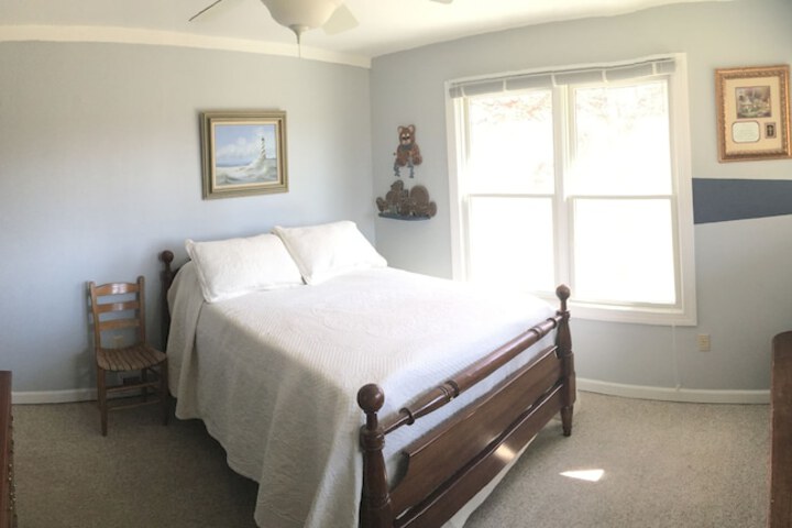 Room 49 of 75