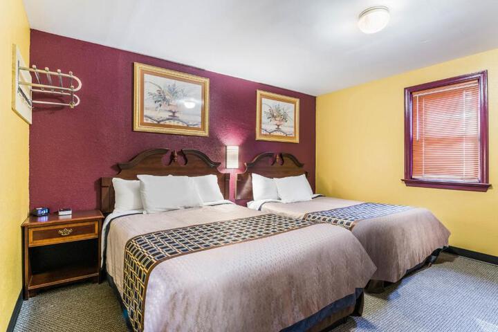 Cottage Inn - Grantville