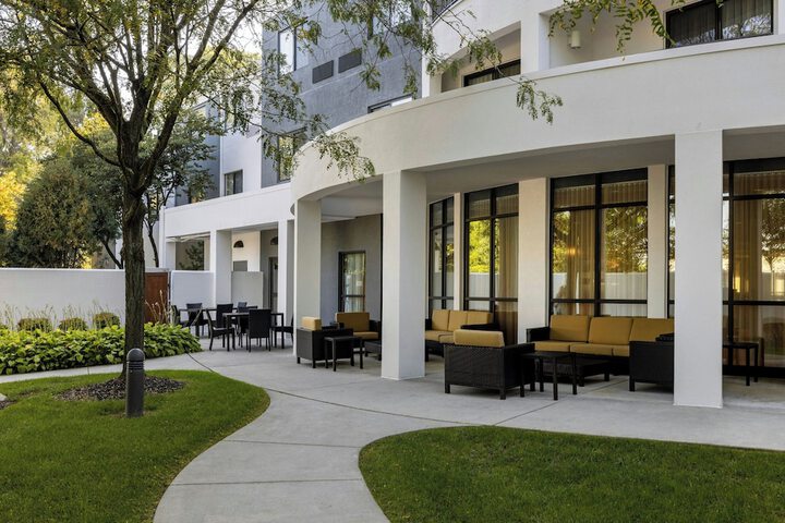 Courtyard by Marriott Harrisburg West / Mechanicsburg