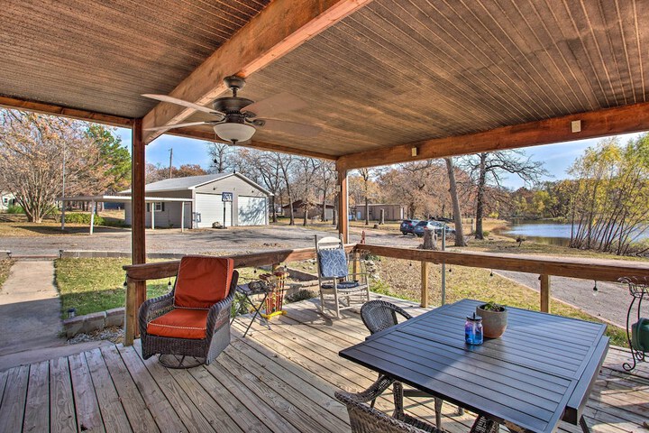 Kingston Getaway 2 Mi to Lake Texoma!