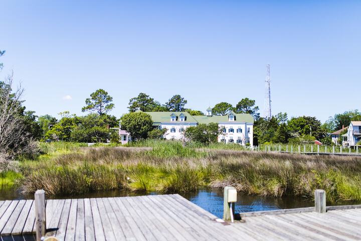 Roanoke Island Inn