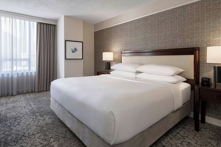 Sheraton Cavalier Saskatoon Hotel