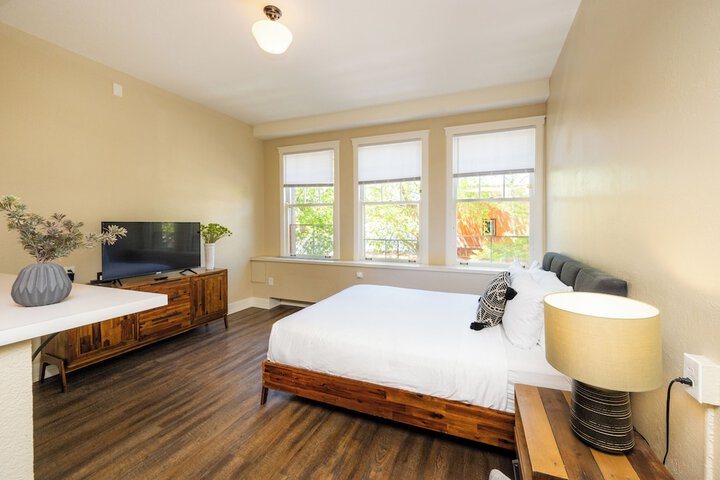 Hotel Leo