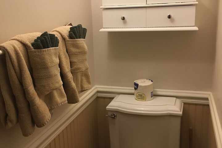 Room 40 of 223