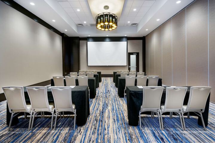 Embassy Suites by Hilton College Station TX