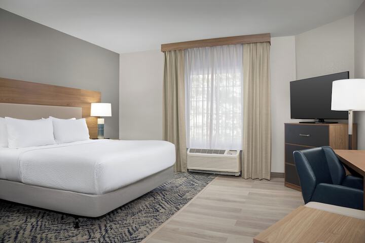 Room 22 of 50