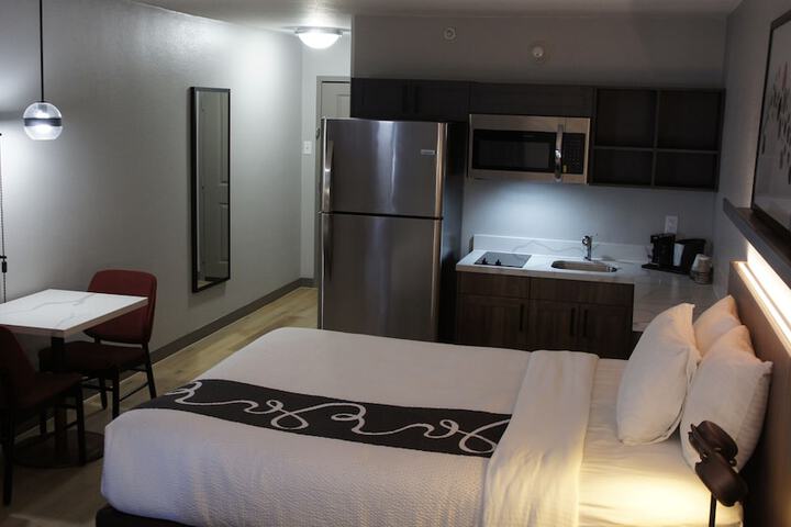 Room 21 of 26