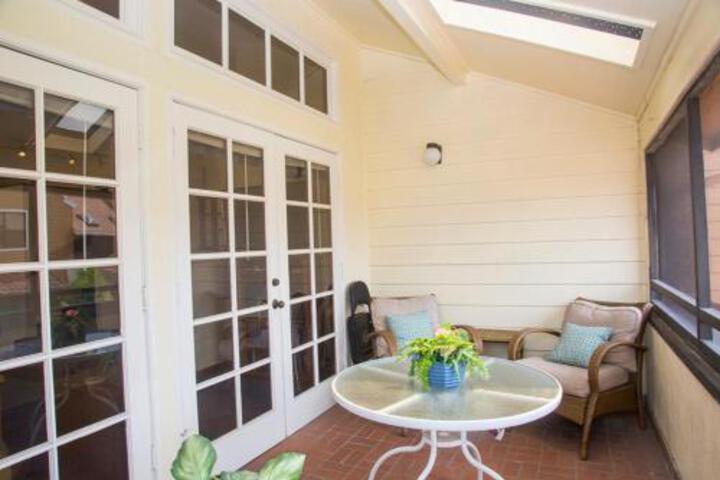 3BR Villa Claremont Holiday Home
