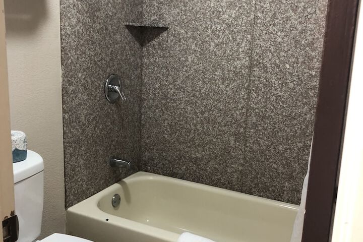 Quality Inn Madisonville