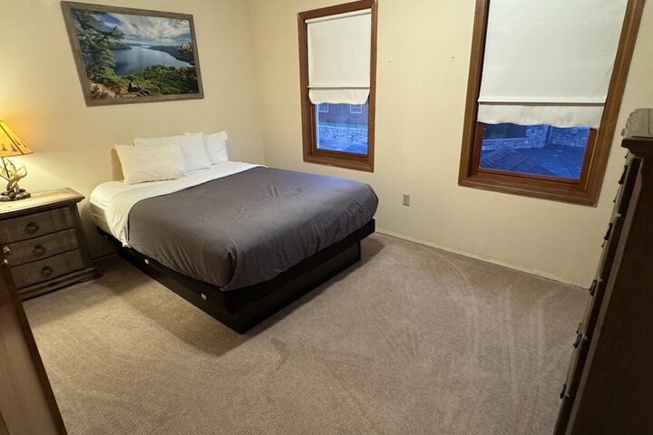 Room 22 of 99